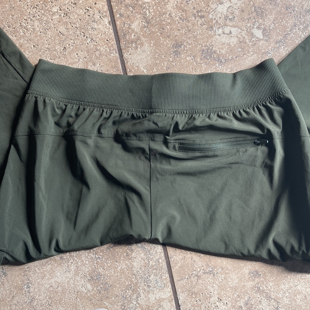 Womens Dark Olive Green Cargo Jogger Pants All in Motion Size Large - Picture 5 of 5